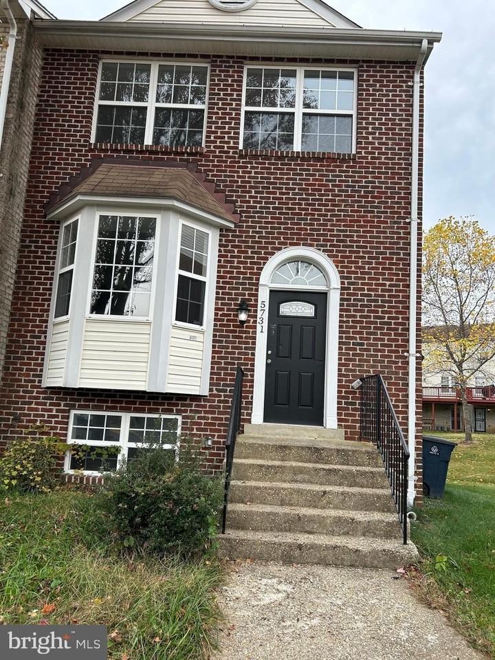 5731 East Boniwood Turn - Photo 2 of 27