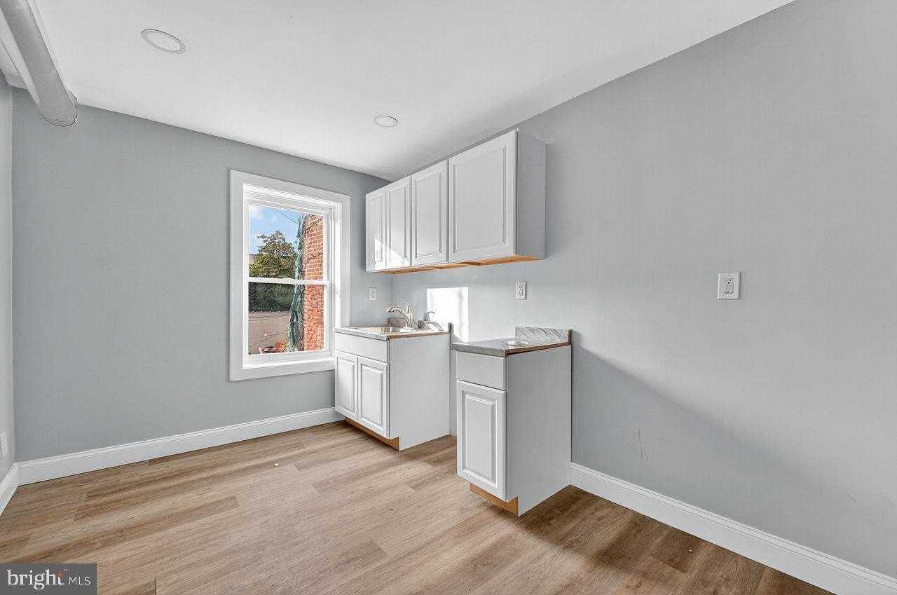 11 N Willow St Unit 2 #2 - Photo 2 of 6