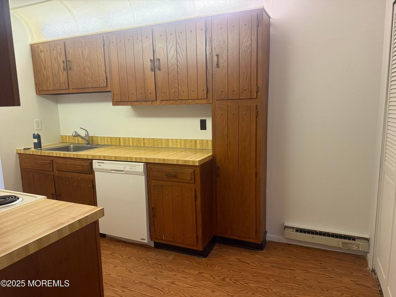 166 Cross Slope Ct - Photo 3 of 6