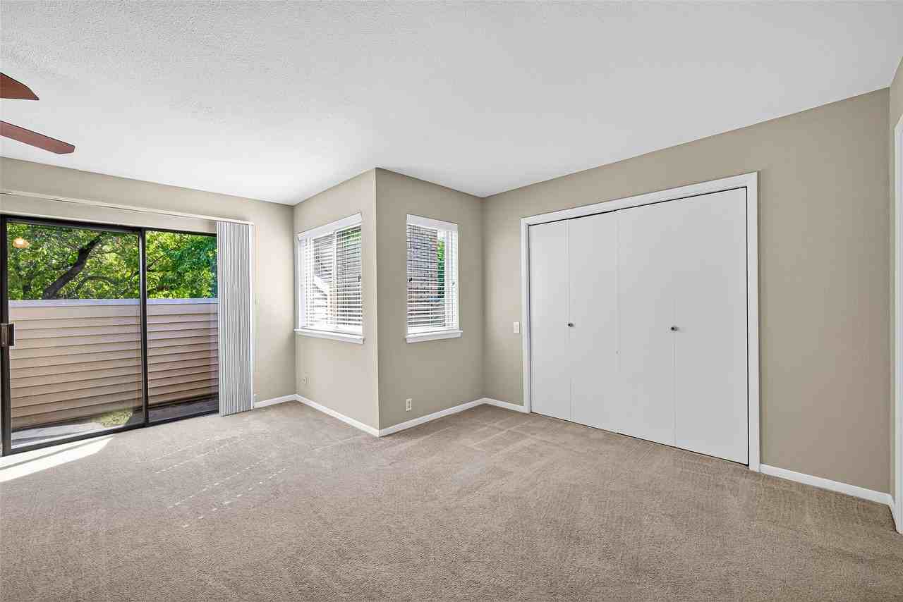 1340 Chardonnay Dr - Photo 2 of 45