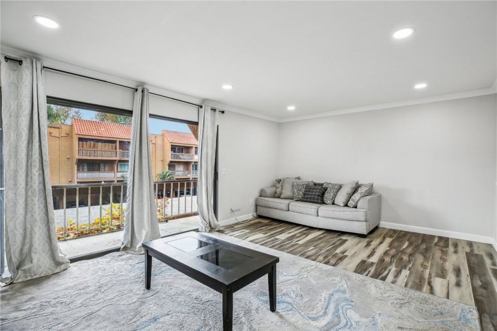 6600 Warner Ave - Photo 2 of 12