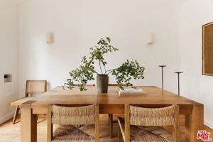 featured image of 1331 Lilac Ter