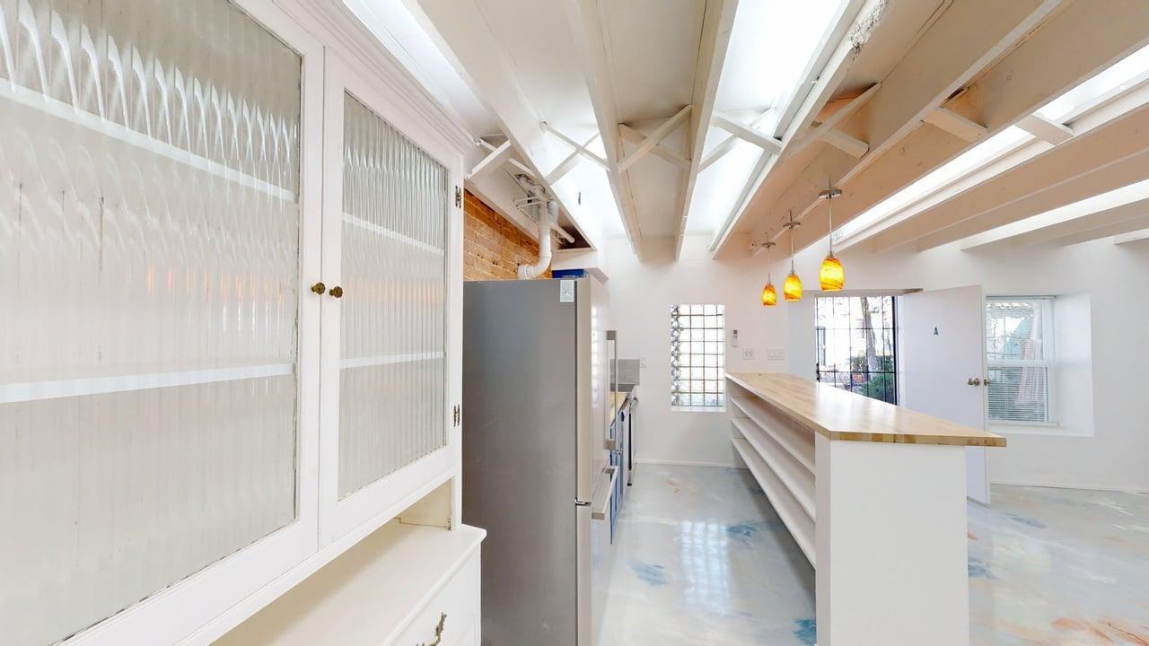 121 High St Ne - Photo 7 of 42