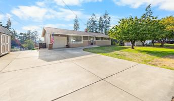 featured image of 1372 Orchard Loop #NA