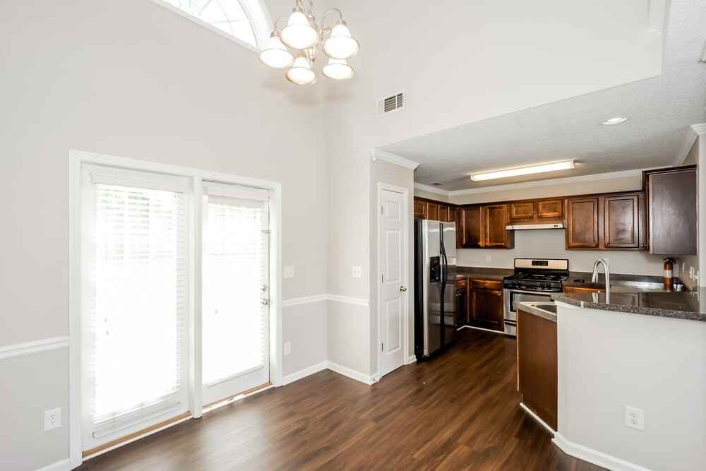 26 Kentucky Ave - Photo 6 of 17