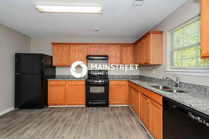 6034 Waggoner Ct - Photo 5 of 17