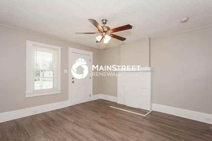 2208 Camp Greene Street - Photo 4 of 16