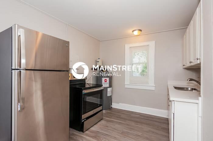 2208 Camp Greene Street - Photo 5 of 16