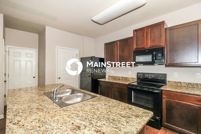 2944 South Hills - Photo 5 of 17