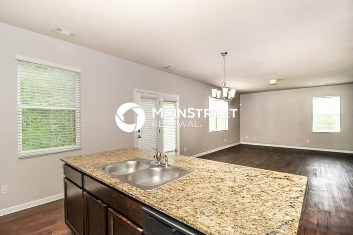 2944 South Hills - Photo 7 of 17