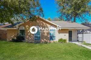 featured image of 1905 Christopher Dr