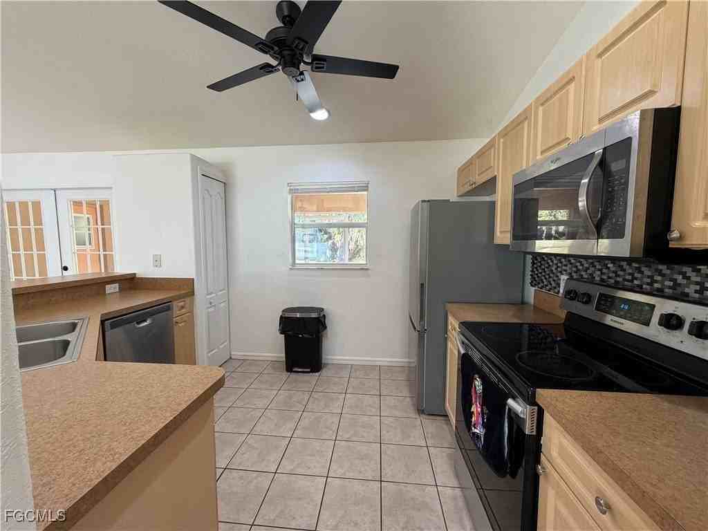 5274 Abdella Ln - Photo 6 of 26