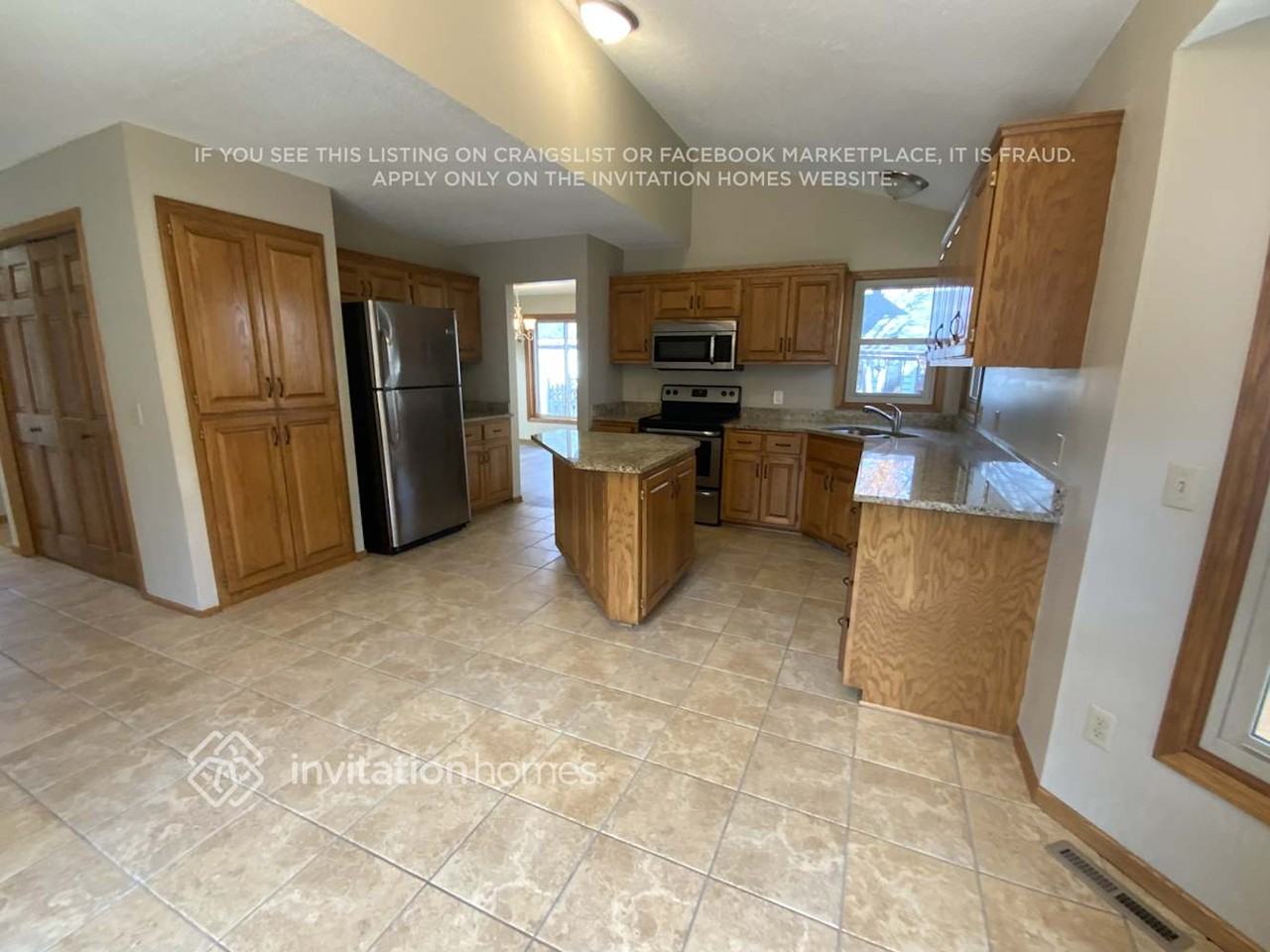 14371 Raven St Nw - Photo 7 of 24