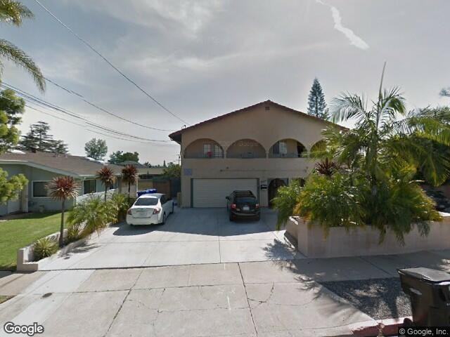 5005 63rd St - Photo 7 of 21