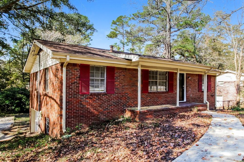 348 Pleasant Grove Rd - Photo 4 of 17