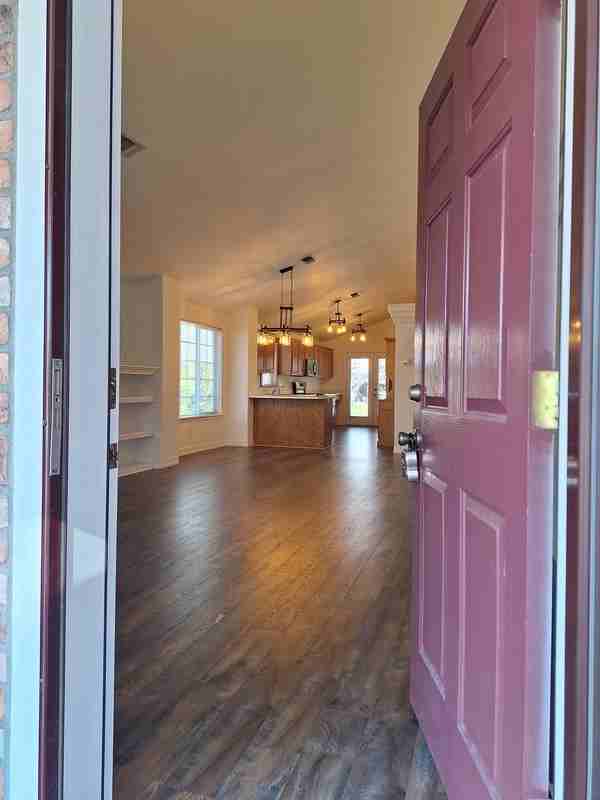 3535 Southvillage Drive - Photo 3 of 20