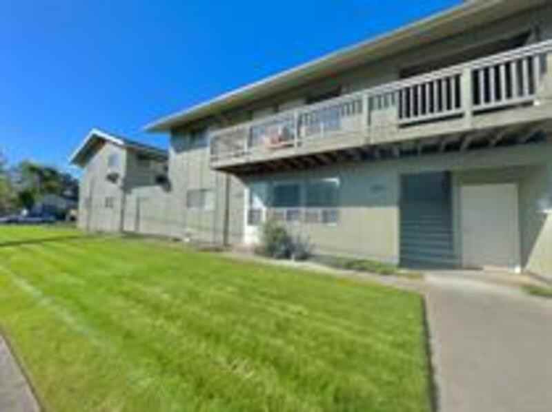 217 Nw 7th St - Photo 2 of 6