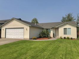 featured image of 735 Ne Negus Pl