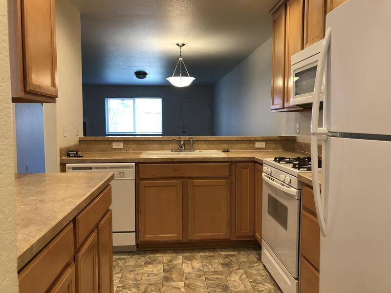 2444 Sw 23rd St - Photo 3 of 24