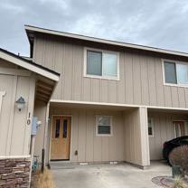 2250 Sw 21st St #10 - Photo 1 of 1