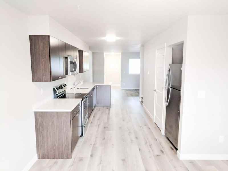 8300 Se Flavel St #101 - Photo 3 of 16