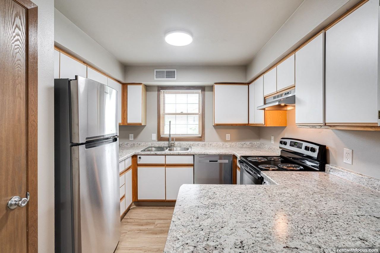 3121 Forest Run Ct. - Photo 2 of 18