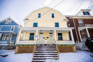 featured image of 554 Highland Ave