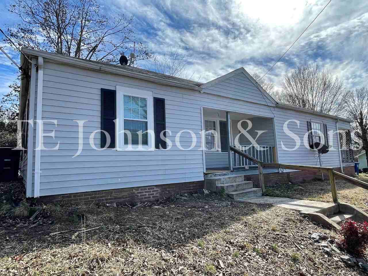 2501 Glenn Avenue North - Photo 3 of 12