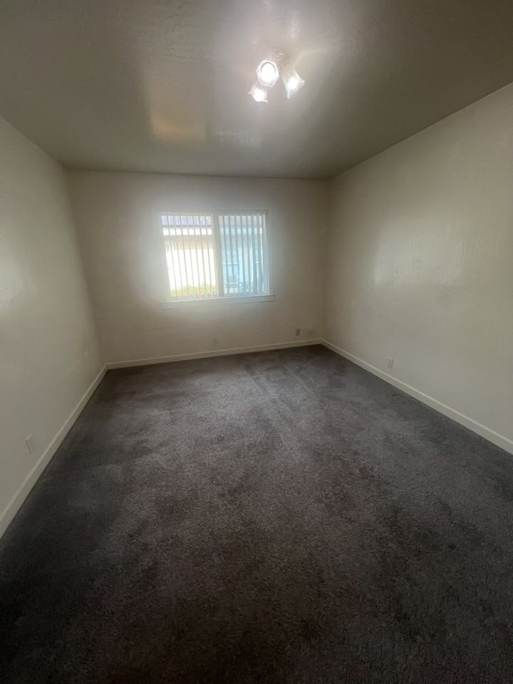 188 North 14th Street - Photo 7 of 11