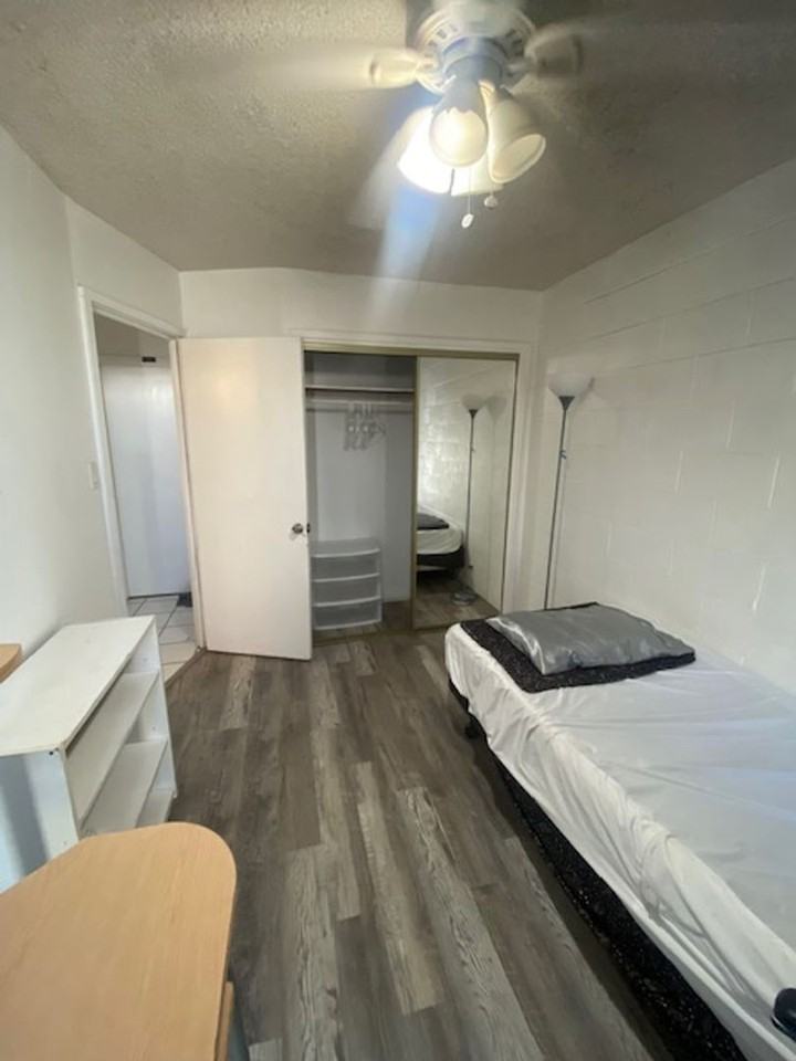 1917 Algaroba St. - Photo 3 of 11