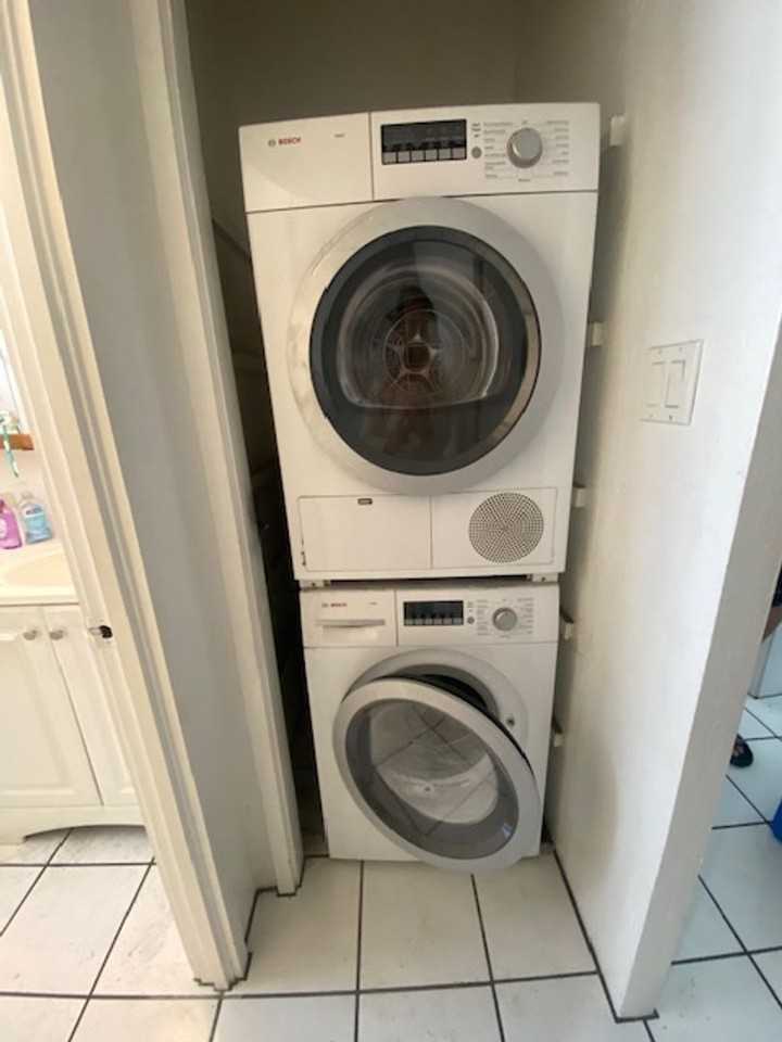 1917 Algaroba St. - Photo 4 of 11