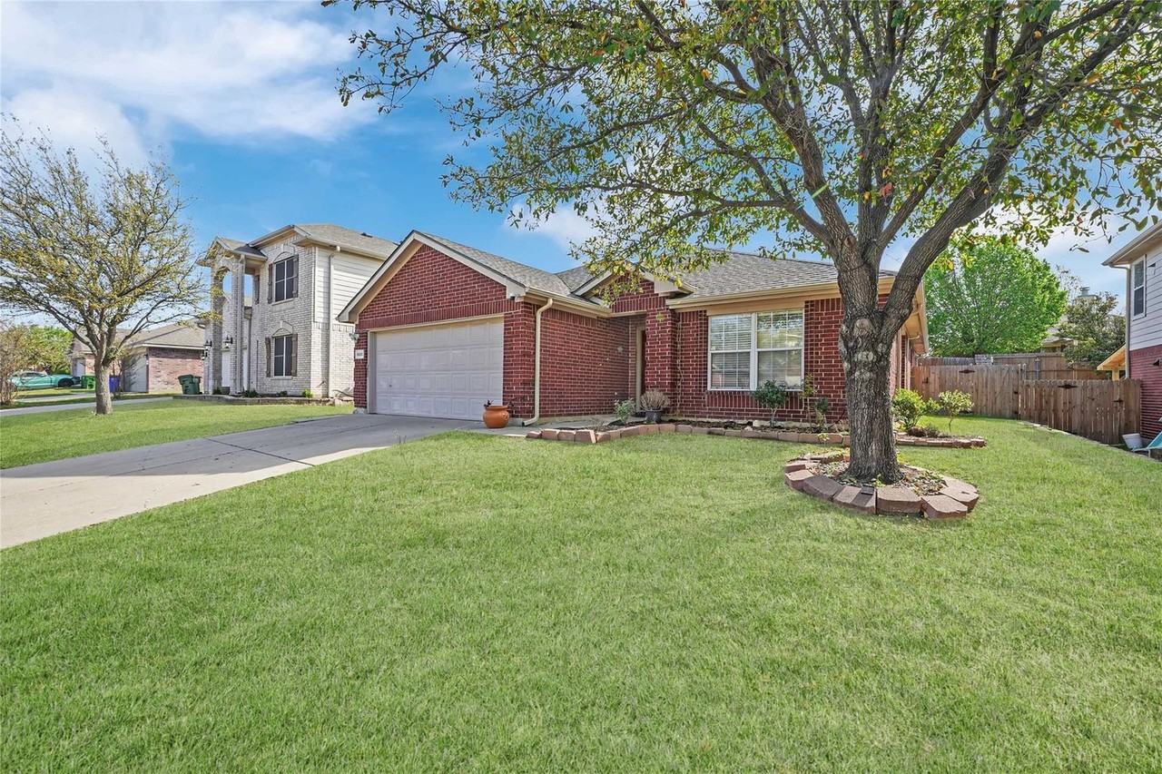 6800 Geyser Trail - Photo 2 of 40