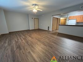 featured image of 512 N 11th St