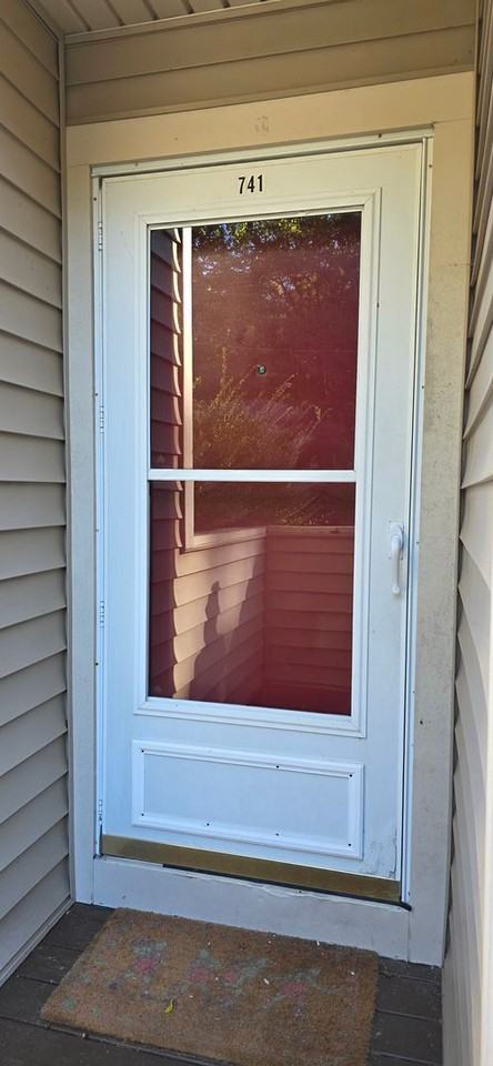 741 Canvasback Ct - Photo 2 of 33