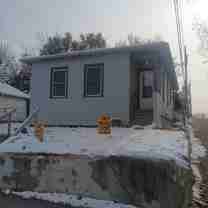 1605 W 10th St - Photo 1 of 1