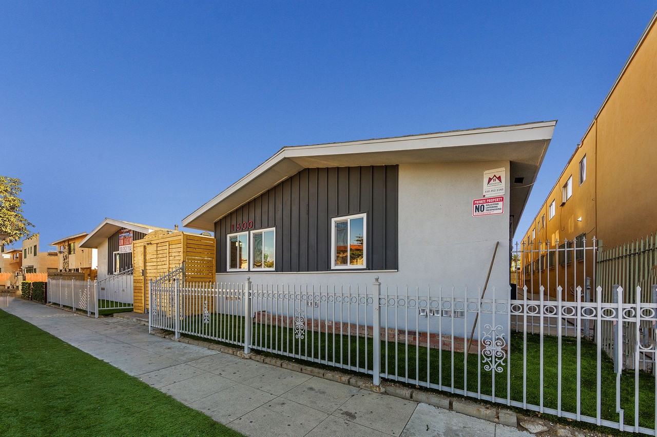 1600-1602 Cedar Ave - Photo 2 of 6