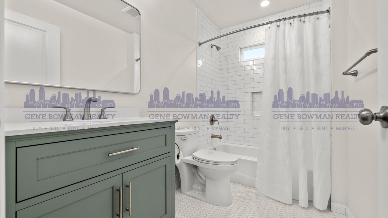 531 E 15th St - Photo 7 of 22