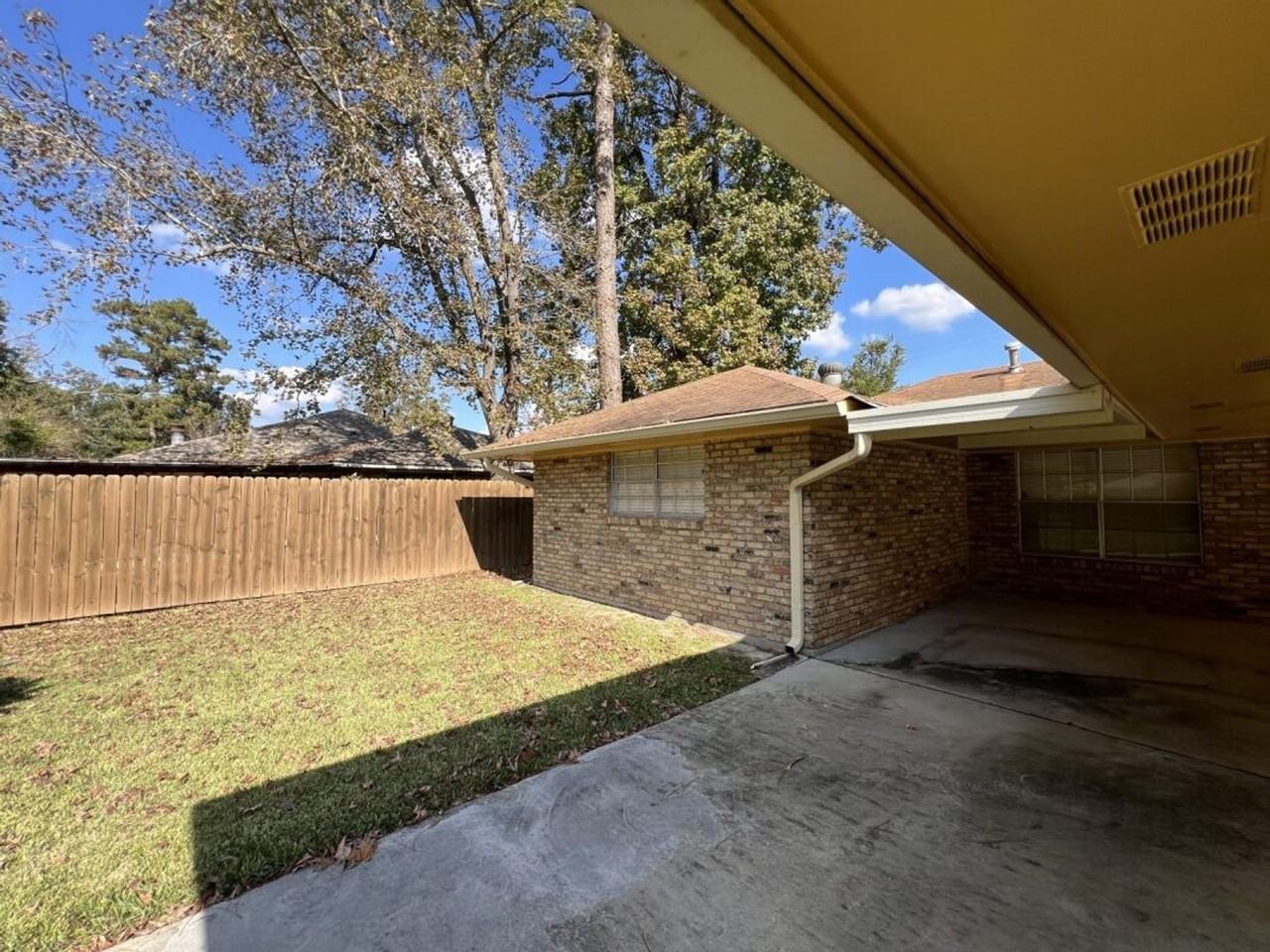 8823 Cefalu Drive - Photo 7 of 44