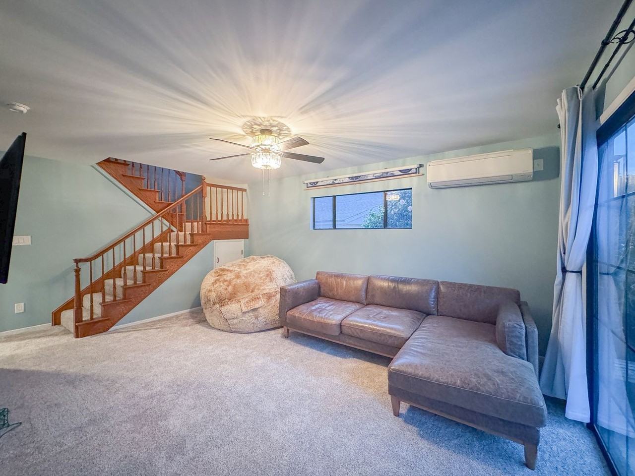 7315 W 82nd St - Photo 6 of 14