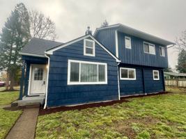 featured image of 2525 Se Thompson St