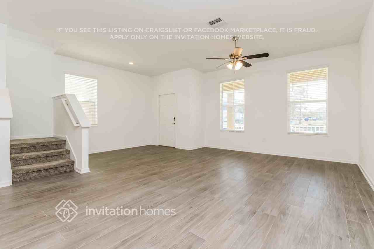 1621 Cross Prairie Parkway - Photo 6 of 19