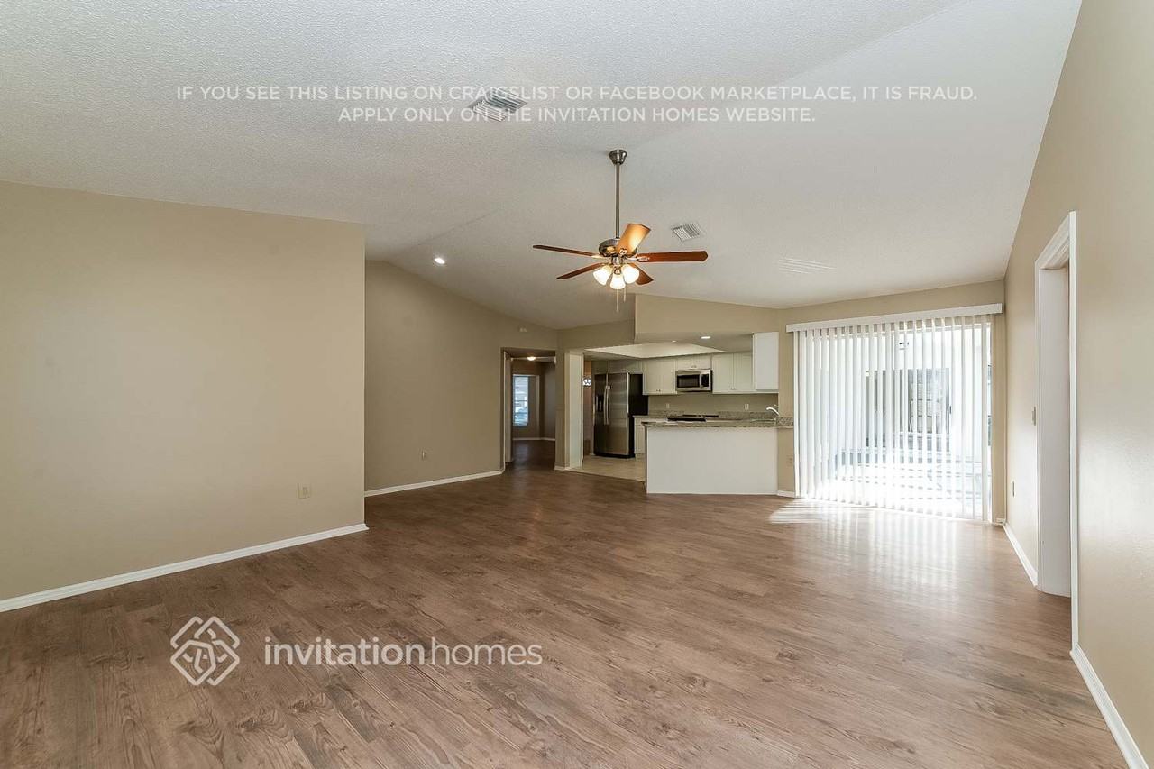 5886 Tyler Rd - Photo 3 of 17