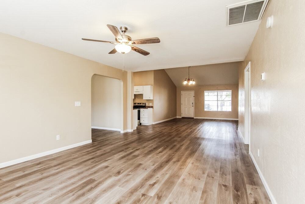 19643 N 12th Pl - Photo 4 of 16