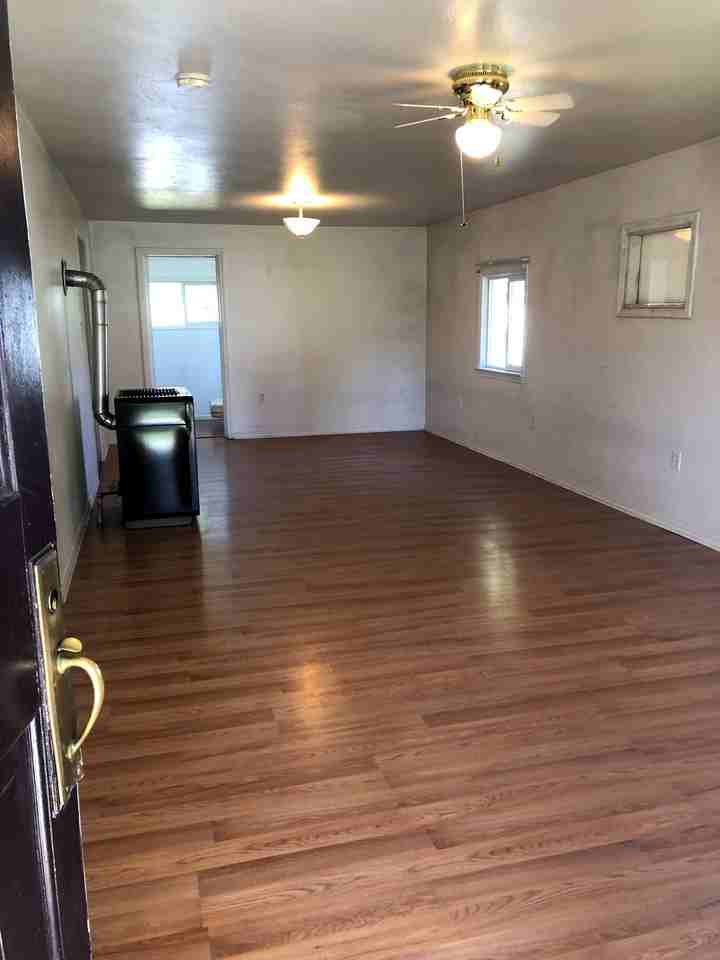 711 East Princeton Avenue #NA - Photo 4 of 17