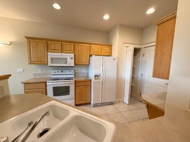 725 N Center Pkwy - Photo 2 of 12