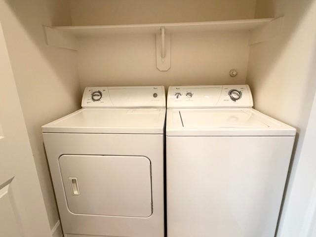 725 N Center Pkwy - Photo 3 of 9