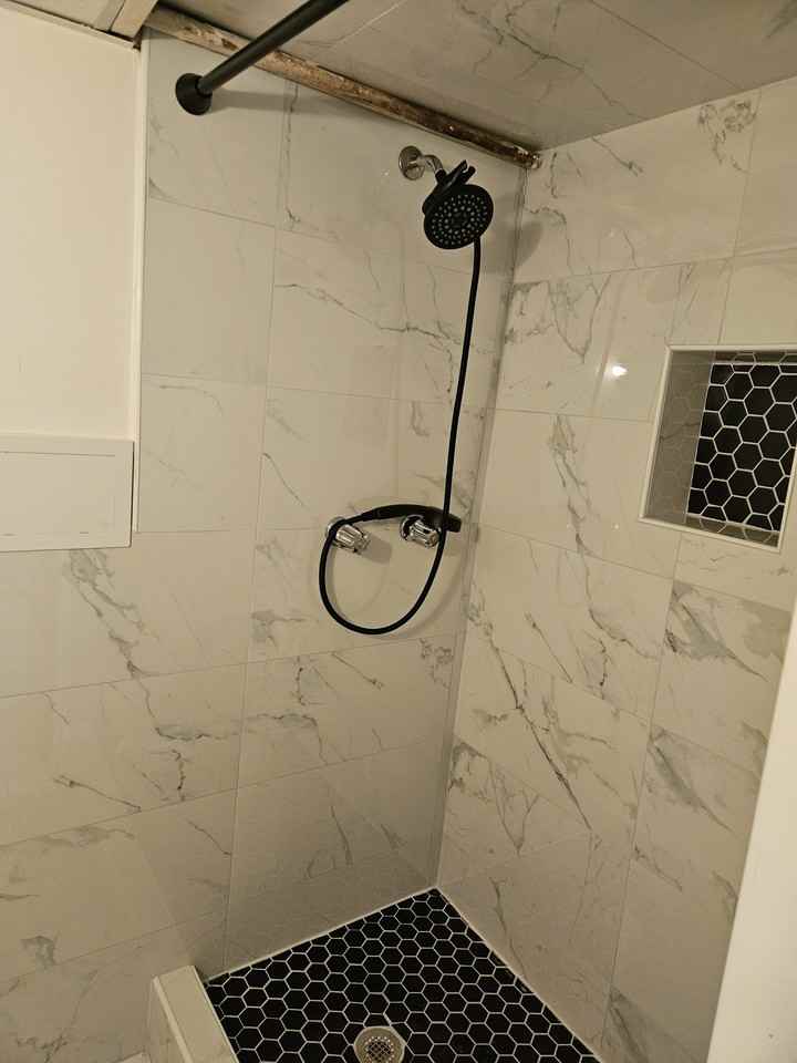 1064 Barbey Street - Photo 5 of 9