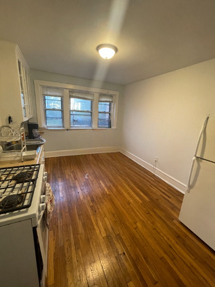 14A Lakeville Rd - Photo 2 of 11