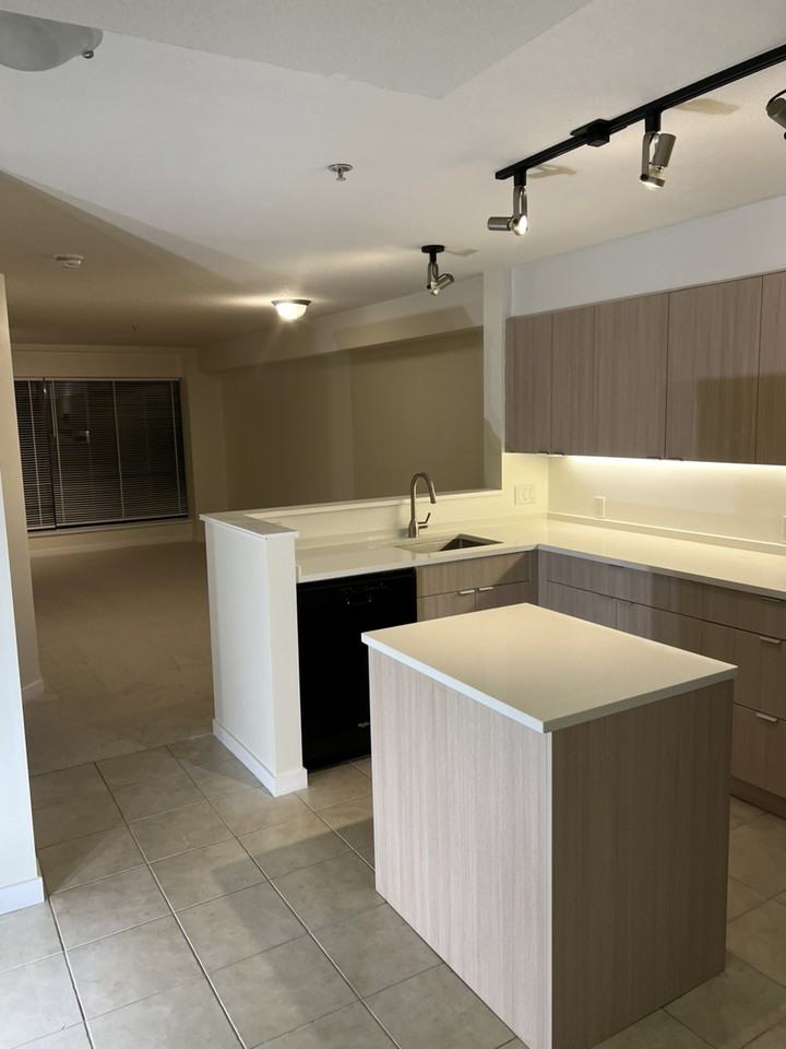 10866 City Parkway #310 - Photo 3 of 16