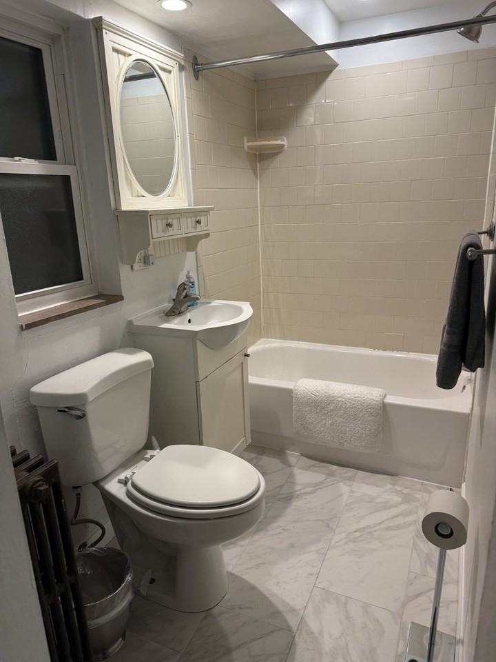 101 Marion Ave #3 - Photo 3 of 13